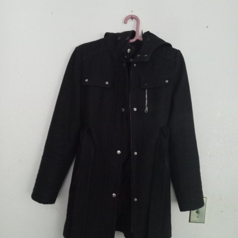 MEET YOUR NEW COAT Laundry by design